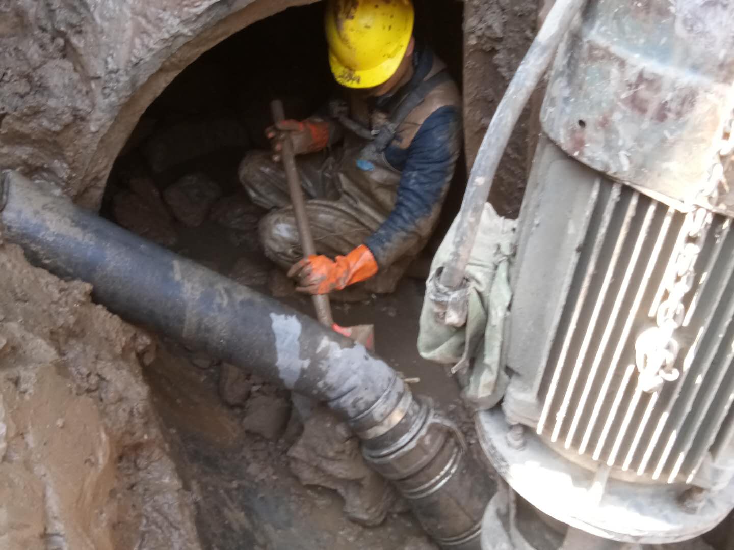 沙坪坝管道清淤